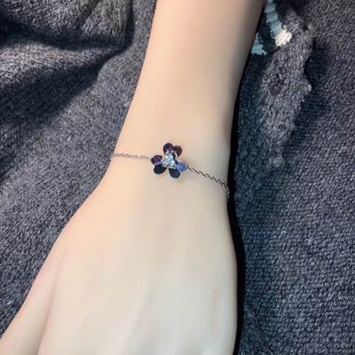Van Cleef & Arpels bracelet10 (7)